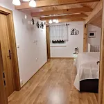 Pod Dubem ヴィラ Navsi