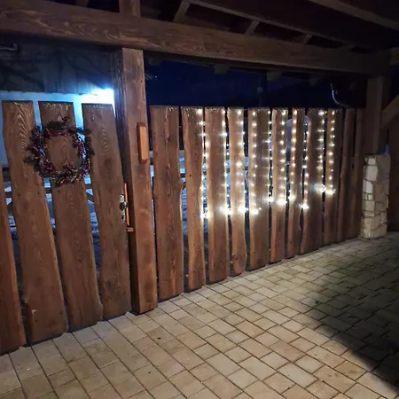 Villa Pod Dubem