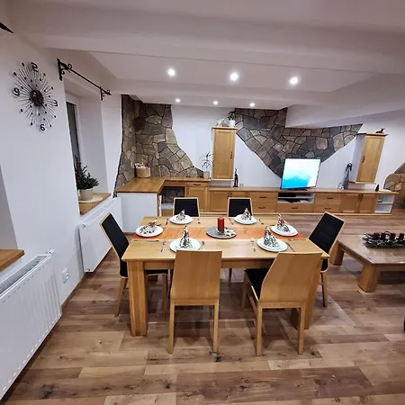 Villa Pod Dubem Navsi