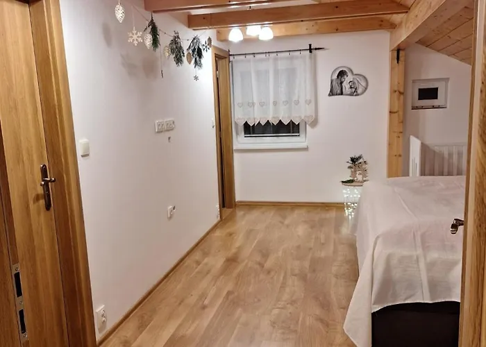 Pod Dubem Villa Navsi